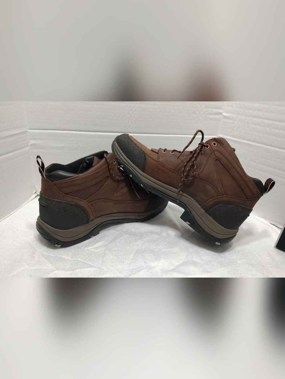 Ariat Terrain H02 Boots, Men # 13D, Waterproof - Picture 9 of 12
